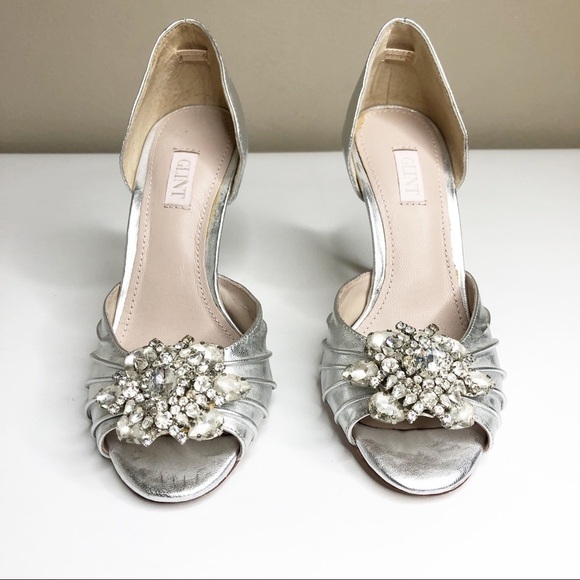 Glint Silver Peep Toe Heels Size 4.5 - Picture 2 of 11